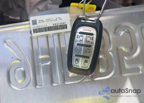 2023 Chrysler Pacifica Hybrid Touring L из США, поврежденный, VIN 2C4RC1L75PR611901